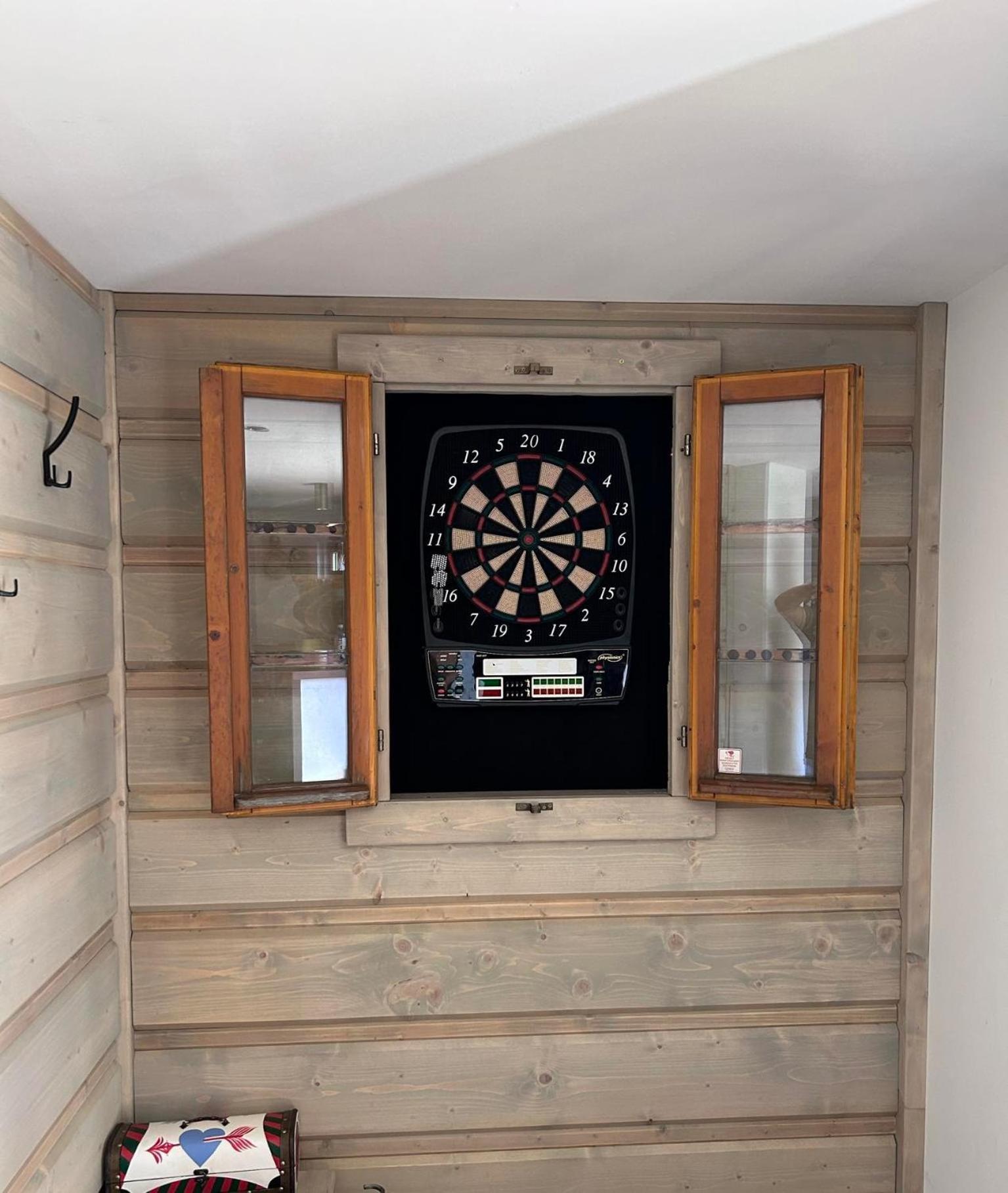 Daniel Chalet *